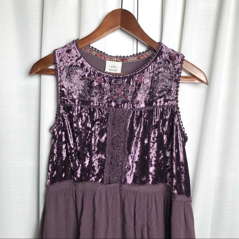 Knox Rose #1 Velvet Embroidered Floral Top Blouse - Picture 3 of 8